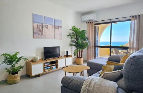 GOLDEN SUN - Sunny Balcony, Sea View, Beach, AC - Photo 30