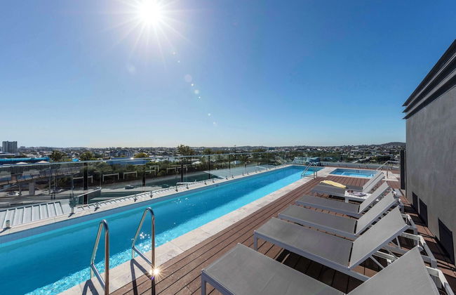 Oaks Brisbane Woolloongabba Suites - Photo 38