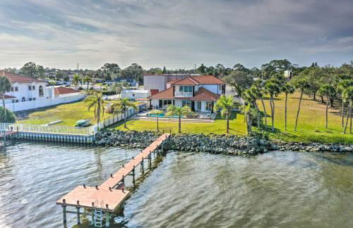 Riverfront Titusville Home with Pool and Pickleball! - Foto 43