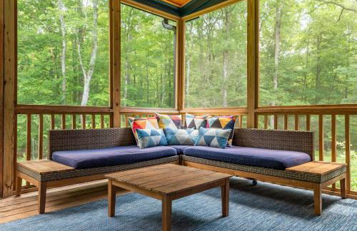 Peaceful & Spacious Modern Home - Lake Views! - Foto 38