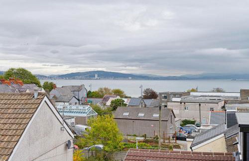 Gower Vista 3 bed in Mumbles with free parking & sea views - Foto 22