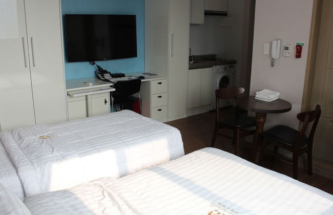 Crystal Residence Hotel - Photo 3