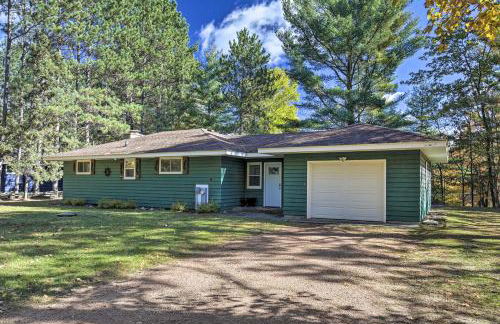 Eagle River Snowmobile and Lakefront Escape - Photo 28