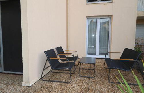 Le Bretagne by TAH - Hyper centre - parking - wifi - Foto 16