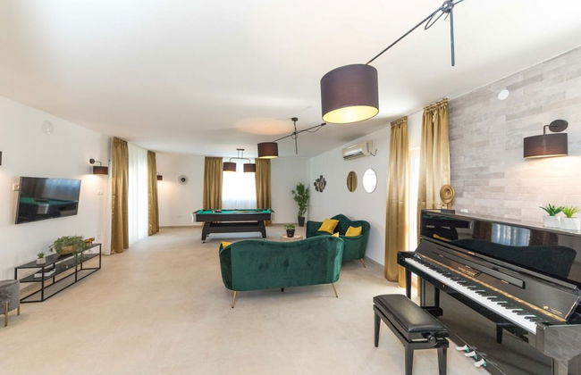 Scenic Elegant Trogir Villa With Pool - Foto 25