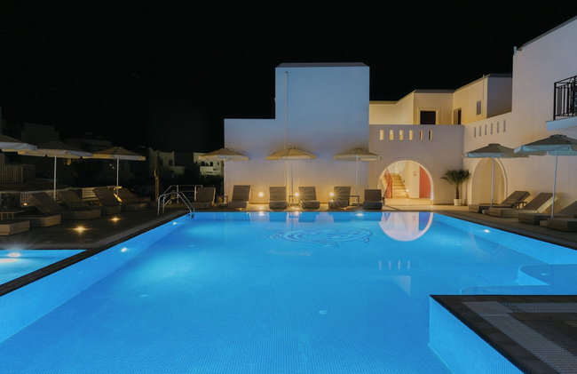 Perla Hotel - Photo 1