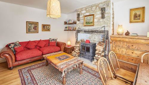 Traditional cottage with brand new Woodburner - Foto 3