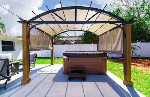 Renovated 3B 2BA, oasis yard Hot tub - Foto 58