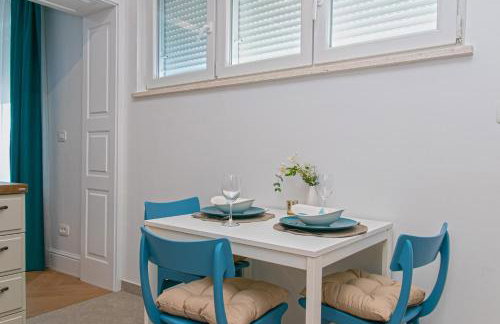 Split Eye Apartment - Photo 14