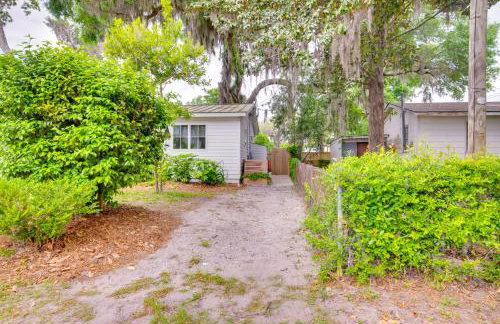 Home in Beaufort Historic District with Private Yard - Foto 32