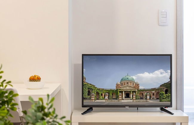 Spacious Studio Near City Center - Foto 14