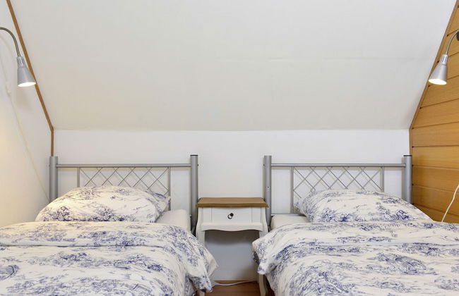 Spacious Apartment in Rattlar With Private Terrace - Photo 7