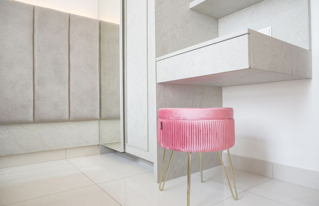 Warm And Elegant 2Br At The Kensington Royal Suites Apartment - Photo 30