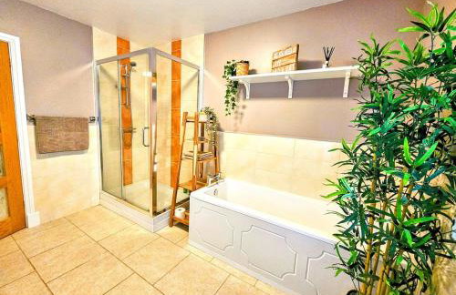 Swn Y Saith, dog-friendly stay in Tresaith - Foto 14