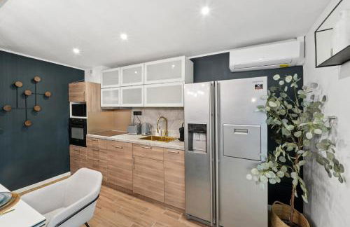 Appartement Design Porte de Paris avec parking - Foto 7