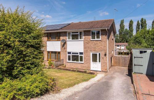 Modern three bedroom home in Castle Donington - Photo 7