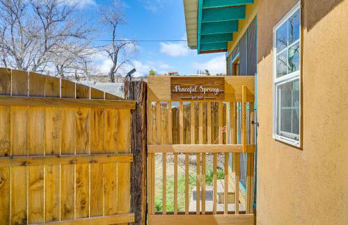 New Mexico Cottage Hot Tub On-Site - Foto 26