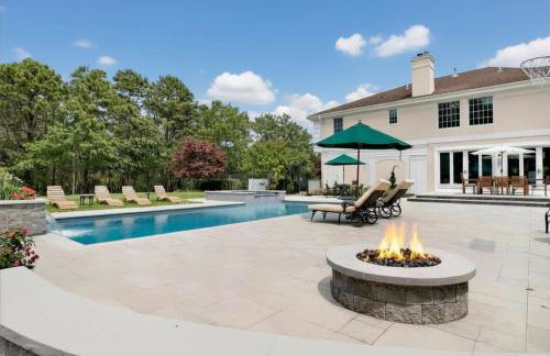 Luxury Hilltop Villa East Quogue - Foto 30