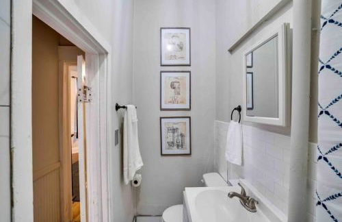 Cozy 1 Bed Historic Elmwood Park-Centennial House - Foto 7