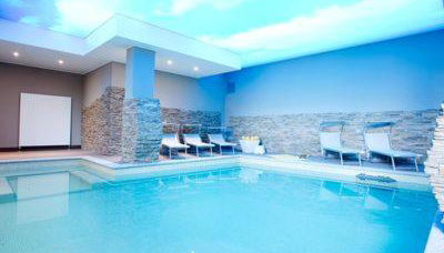 State of the art home suite with 180 degree panoramic lake view, pool and spa sleeping up to 10 guests by Italian Apartments - Foto 5