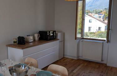 Appart 65m2 avec 2 chambres dans ferme rénovée - Parking gratuit - Grande vue montagnes - Foto 24