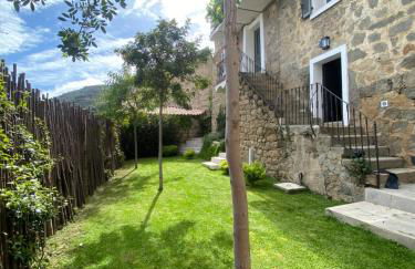 Charming air-conditioned house with garden & view - Foto 1