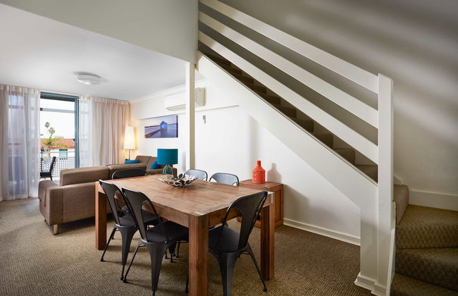 Broadwater Resort Como - Photo 3