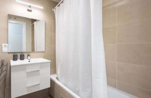 Home2Book Cozy & Modern Apt, Pool & Terrace - Foto 21