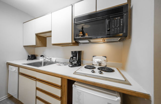 Telemark Northwoods Lodging - Photo 49