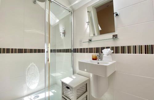 Wellesley House - Photo 22