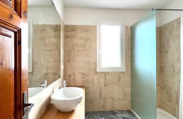 Elegante dimora a poca distanza dal mare - Foto 36