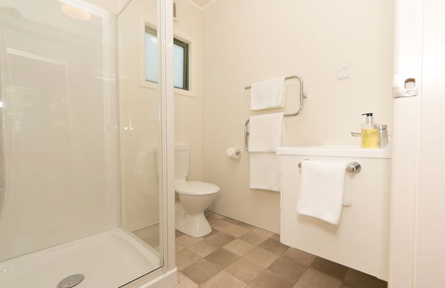 Martinborough TOP 10 Holiday Park - Photo 22