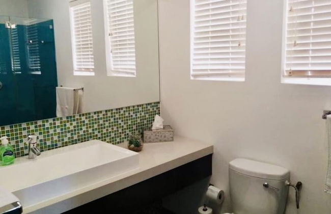 Beachview Penthouse - Photo 13