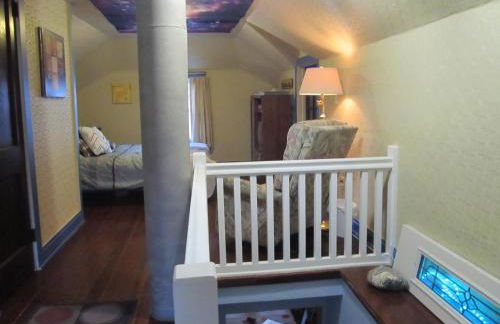 Covered By Faith Rentals -Storybook Home - Foto 12