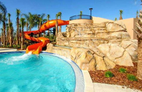 Marvelous Villa, South facing pool and hot tub, themed bedrooms near Disney - Foto 23