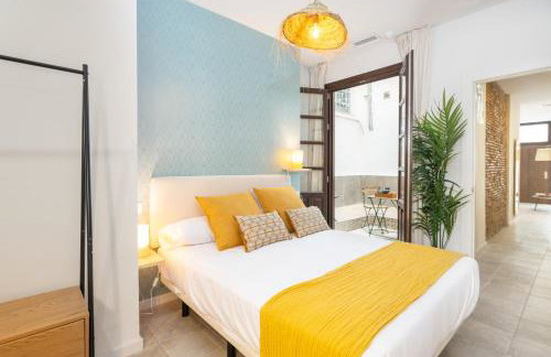 Apartamentos Luna Suites Palacio Dorita - Photo 8