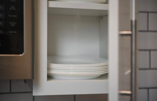 3 Bedroom House with Netflix, FREE Parking, Near Hospitals, Shopping,Food - Foto 33