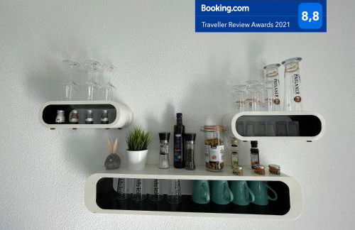 W1 - Kontaktloser 24h CHECK IN, W-LAN, Netflix, Parkplatz, Küche, Boxspring-Bett - Foto 17