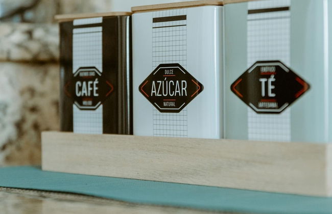 Seaview Splendor 2 Bedroom Modern Comfort - Photo 20