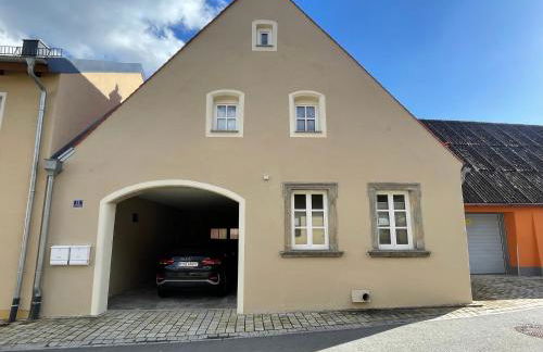 Apartment in zentraler Lage mit Privatparkplatz - Foto 2