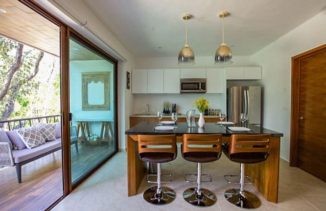 Villa Quetzal 2BR Jungle Dream with Private Pool - Photo 10