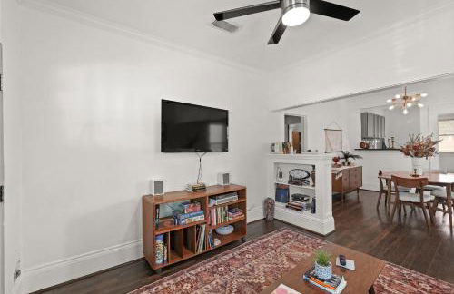 Updated Vintage Oasis, Near Downtown & Stadiums, Huge Yard - Foto 14