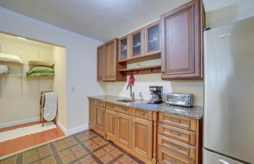 Spacious North Carolina Retreat - Patio and Fire Pit - Foto 24