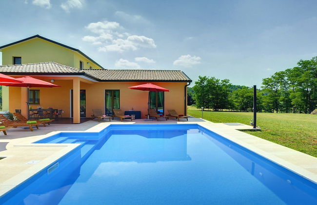 Villa in Pazin With Private Pool - Foto 22