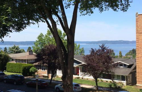 Bay View, Best Area, No Stairs, WD, 2 Baths, 2 Bedrooms, Balcony, View, 925sf - Foto 12