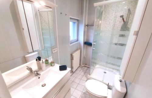 DisneyLand - Paris 20 min - Parking - 8 personnes - Foto 7