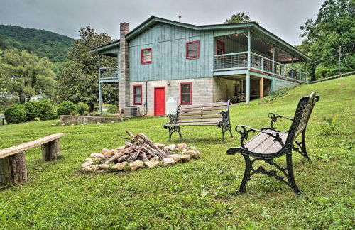 Hot Tub and Fire Pit Pet-Friendly Clayton Escape! - Foto 4