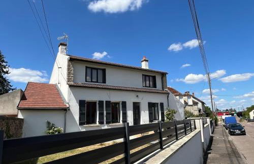 Maison avec terrasse et jardin - Foto 7