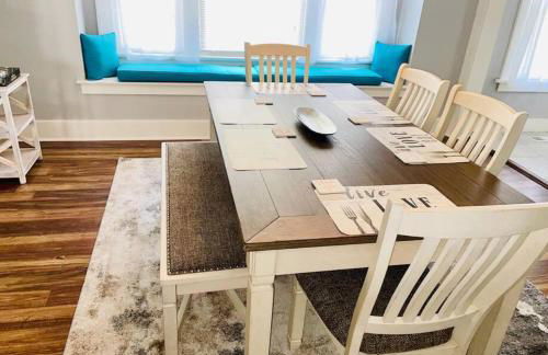 CHERRY STREET LUXURY- SHOPPING-DINING-BY DOWNTOWN AND HOSPITALs - Foto 11