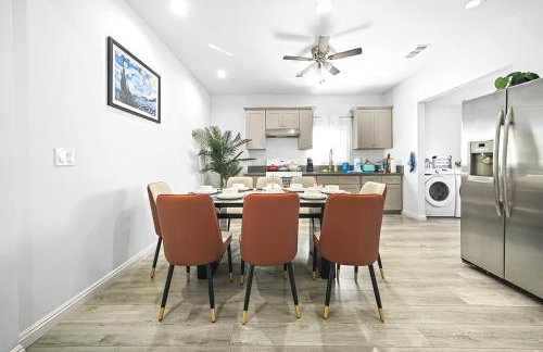 Great Location Oasis w Huge Backyard Near DTLA ,USC ,Ktown - Foto 40